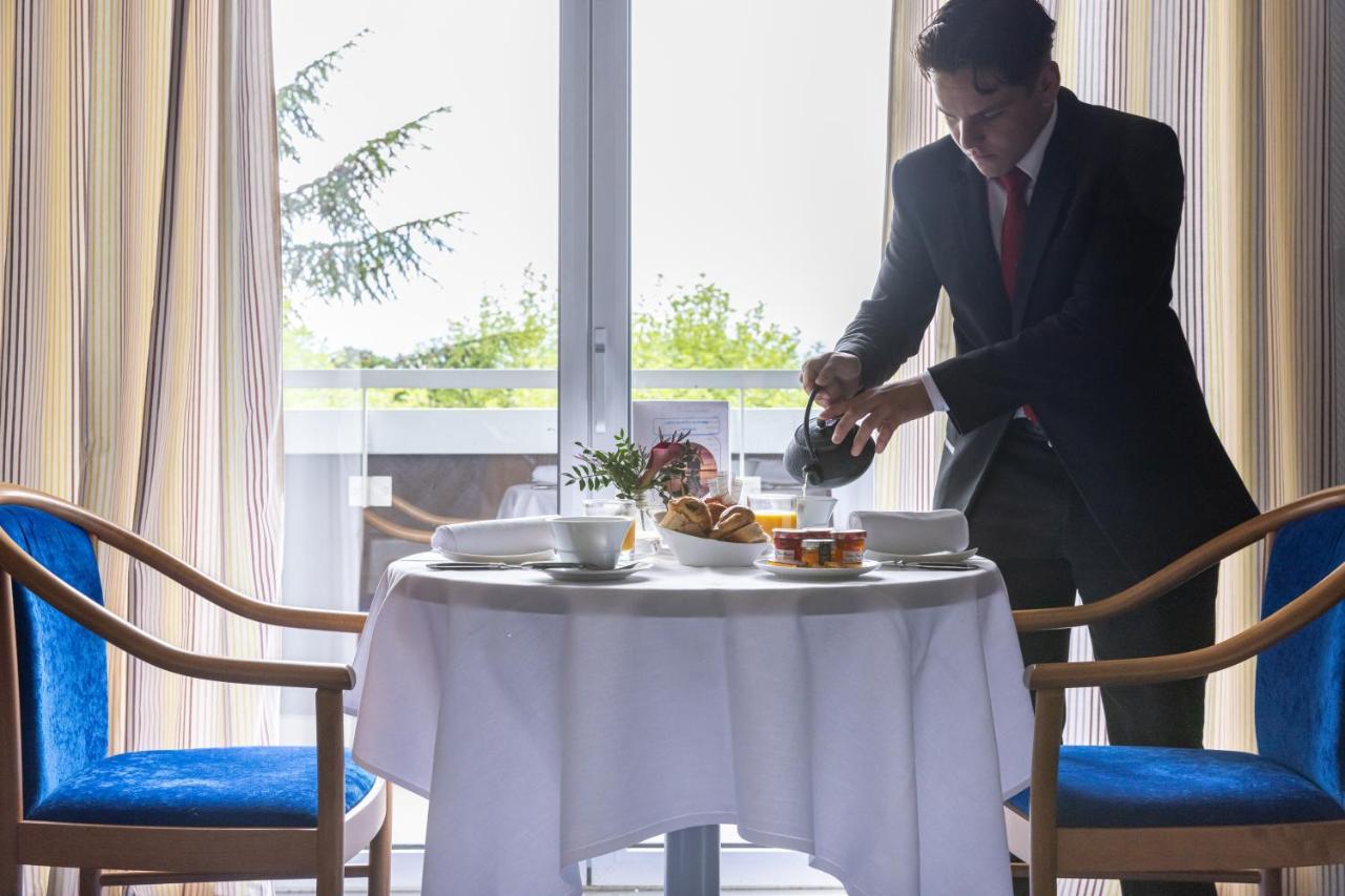 Hôtel Savoie Leman Thonon-les-Bains Exterior foto