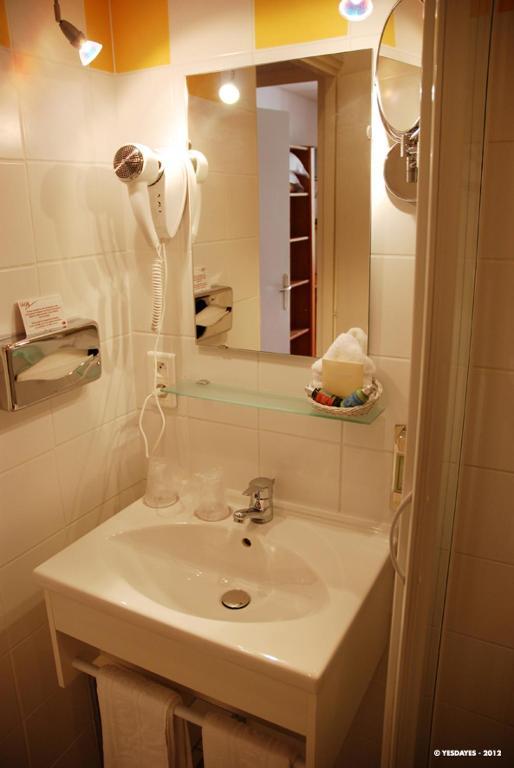 Hôtel Savoie Leman Thonon-les-Bains Quarto foto