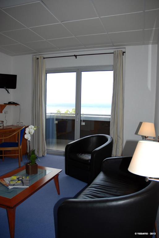 Hôtel Savoie Leman Thonon-les-Bains Quarto foto
